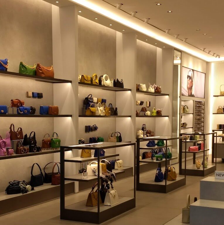 بارك أفينو الرياض - محلات الاحذيه