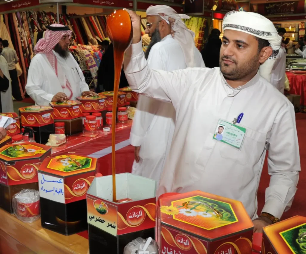 أسواق العسل والفواكة في ابها - صيف السعودية 2025
